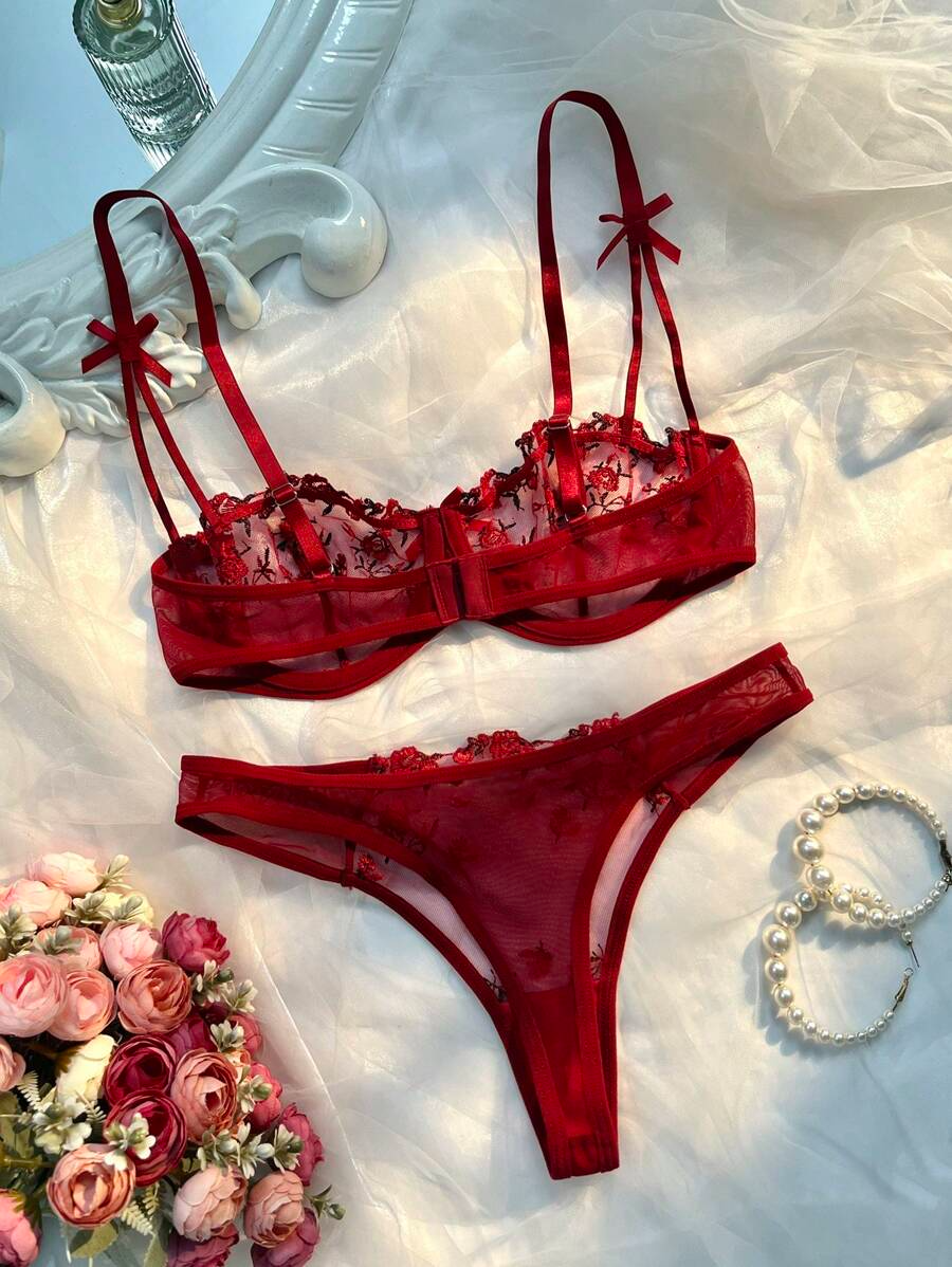 Wine Kiss flower
