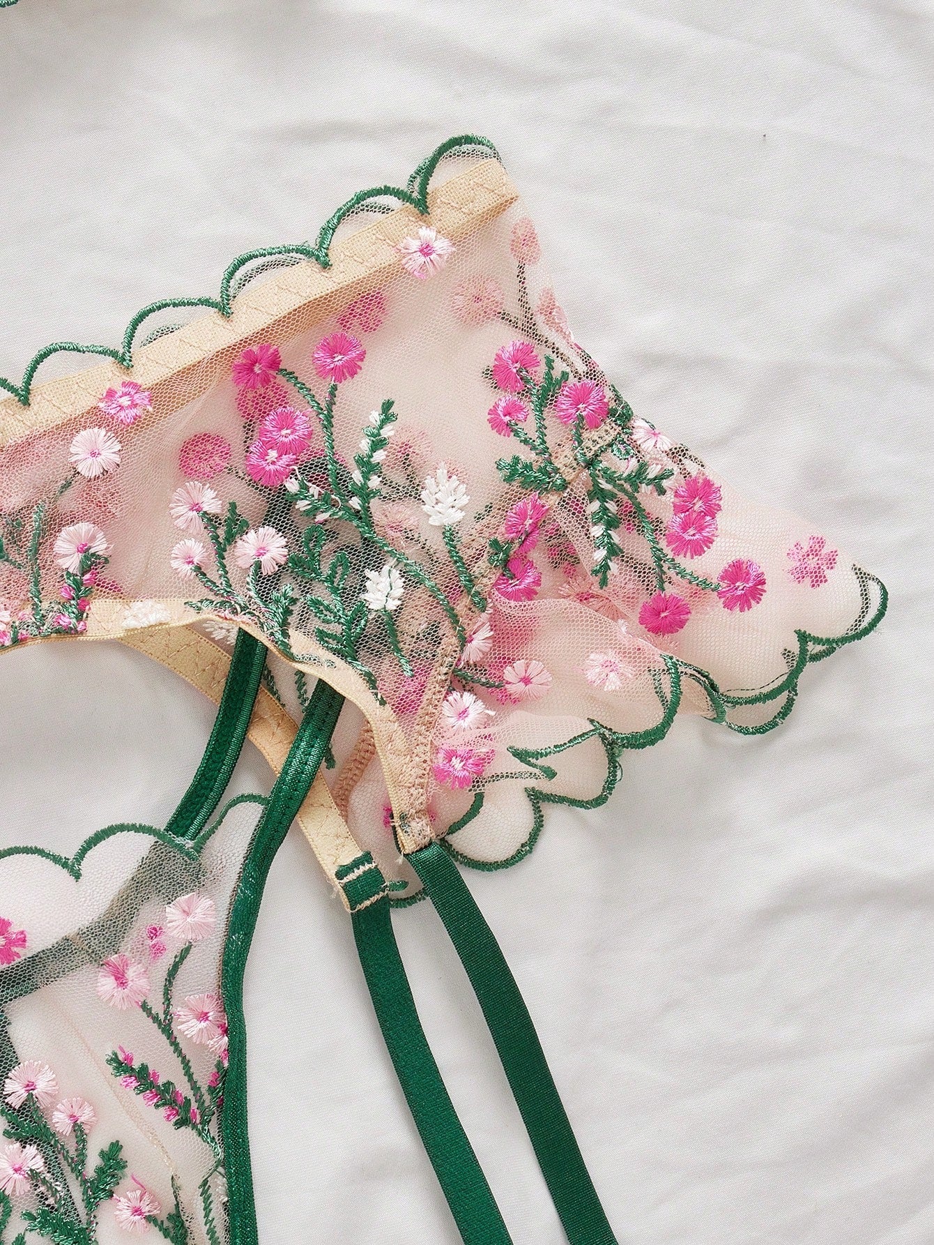 Off white floral Candy