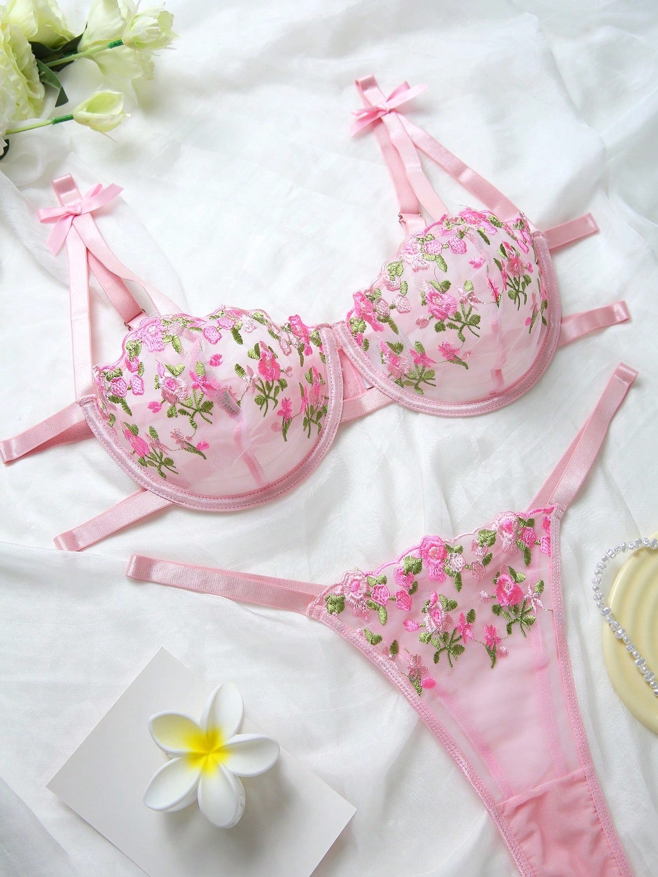 Curvy Pink Rose flowers