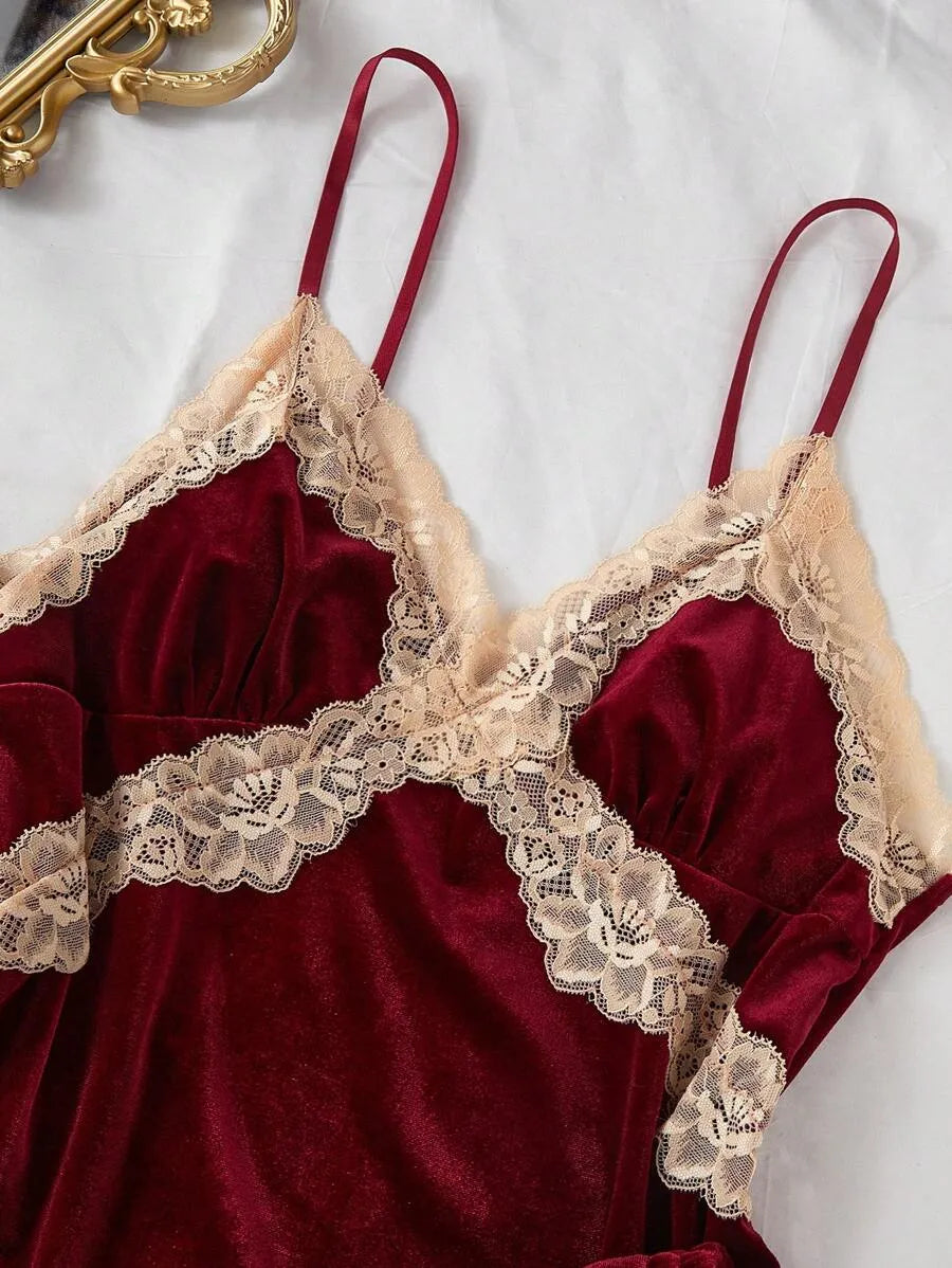 Velvet Lace Harmony Set
