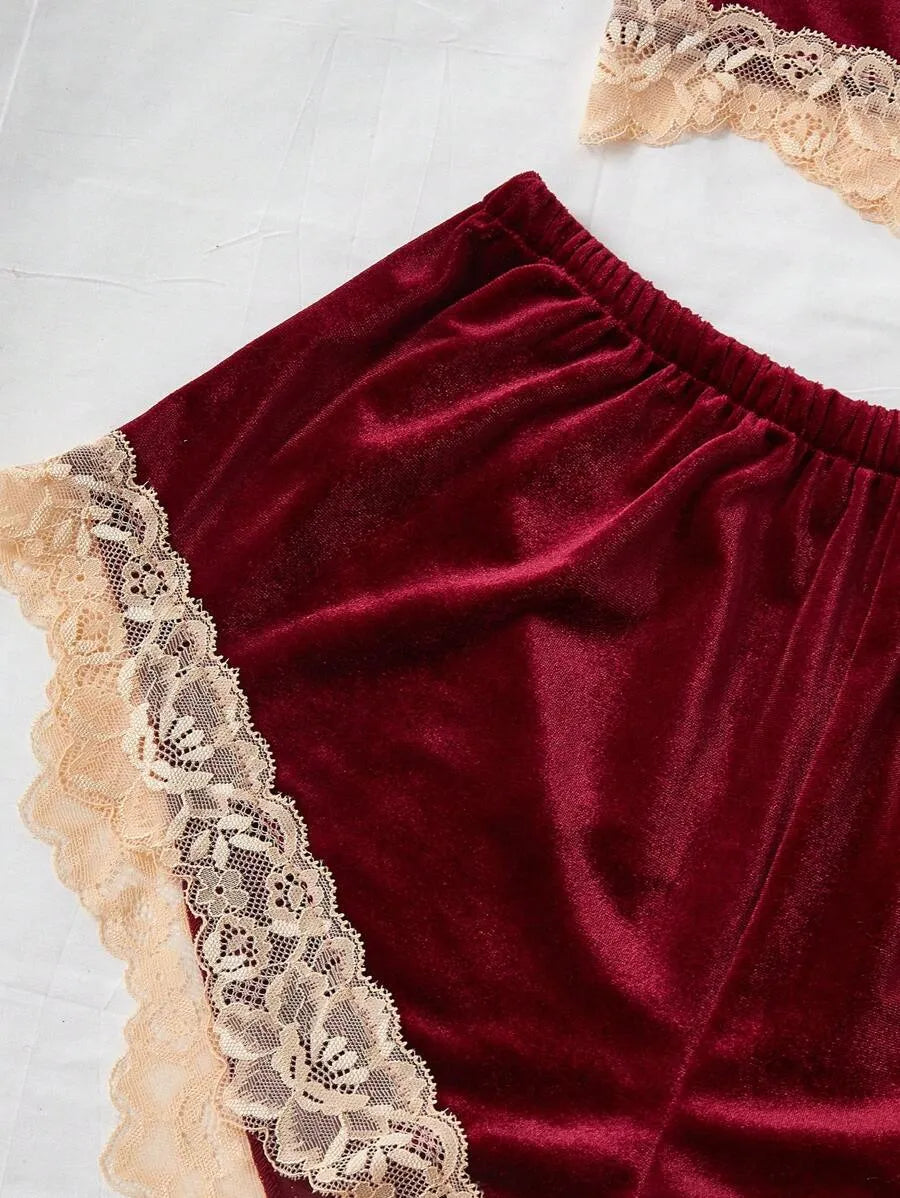 Velvet Lace Harmony Set